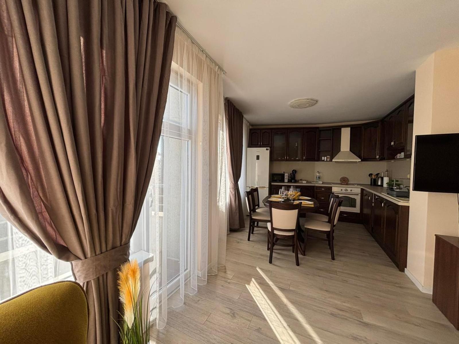Grand Apartment Bogoridi - Top Center Near To Sea And Sea Garden Burgas Exterior photo